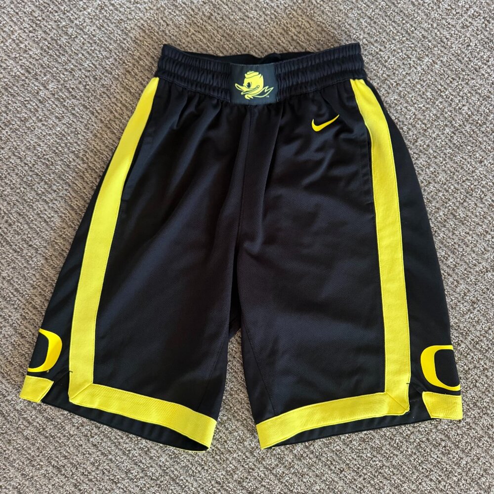 Nike Oregon Dri-Fit Replica Basketball Shorts - YL